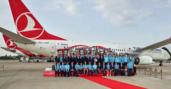 Milli Takıma Özel Jest!