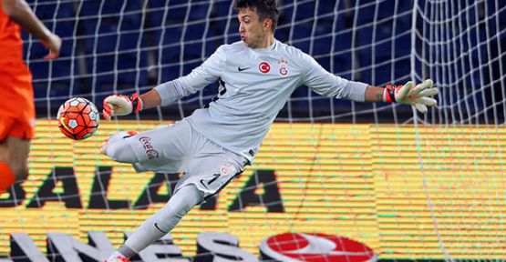 Muslera Rekora Doğru Koşuyor!