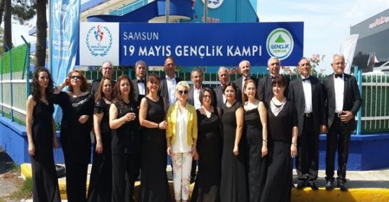 Nilüfer TSM Korosu Samsun'da Şov Yaptı!