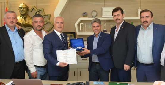 Odaya Kayıt Olmayan Berberlere Ruhsatlarını Vermeyeceğiz!