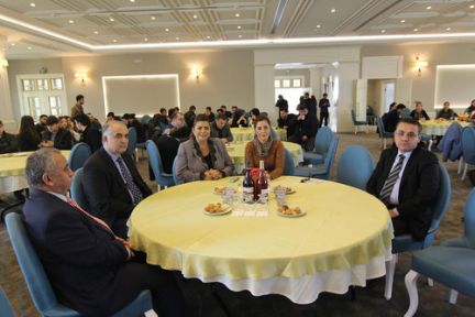 Orhangazi Üniversitesi'nde Enlere Ödül Töreni!