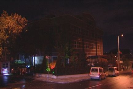 Oyak Binası Önünde Silah Sesleri!
