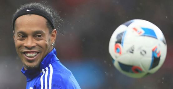 Ronaldinho Antalyaspor'da!