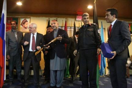 Rusya'dan Afganistan'a Kalaşnikof!