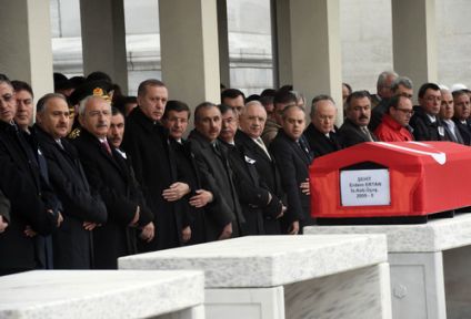 Şehit Astsubayı Devletin Zirvesi Uğurladı!