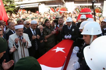 Şehit Polis Ebediyete Uğurlandı!