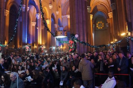 Sent Antuan Kilisesi'nde Noel Ayini!