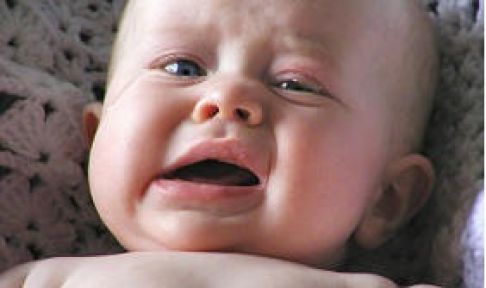 Sürekli Ağlıyorsa Kolik Olabilir!