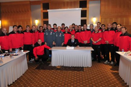 Terim'den Antrenörlük Eğitimi!