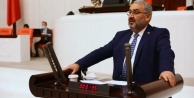 Milletvekili Halil Etyemez; ’Allaha şükürler olsun “Bin yıl sürecek” denilen 28 Şubat darbesi, 3 Kasım 2002 seçimleriyle tarih oldu.’