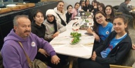 "Kız Çocukları İçin Sahaya İndik, Umuda File Geriyoruz