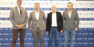 Bursa'da Emekli ve Emekçilerden Anahtar Parti'ye Ziyaret: Sorunlar ve Çözüm Arayışları Masaya Yatırıldı