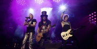 Guns N' Roses İstanbul'a Çıkartma Yapıyor: Dev Konser İçin Nefesler Tutuldu!