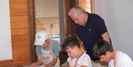Nilüfer Doğa ve Bilim Yaz Okulu'nda Arkeoloji Rüzgarı: Minikler Tarihi Keşfetti!