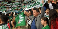 Başkan Erkan Aydın'dan 120 Çocuğa Unutulmaz Bursaspor Deneyimi: "Gönüllere Bursaspor Sevgisi Kazanıyor"