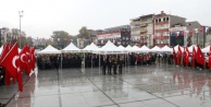 İnegöl’de 29 Ekim Cumhuriyet Bayramı Kutlamaları Başladı: Atatürk Anıtı’nda Çelenk Töreni