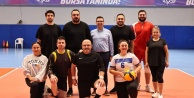 Nilüfer Belediyesi’nde Kurum İçi Dayanışma: Birimler Arası Voleybol Turnuvası Başladı