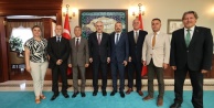 TUREB yönetimi ilk kez Bursa#039;da ağırlandı, BURO bayrağı Ağrı Dağı zirvesinde dalgalandı