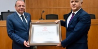 BTSO#039;da Özer Matlı dönemi resmen başladı: 137 yıllık tarihte ilk kadın yönetim kurulu üyesi