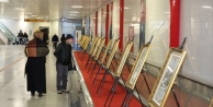 Bursa Büyükşehir Belediyesinden anlamlı sergi: Cumhuriyetin Yüzleri” metro istasyonunda açıldı
