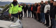 Bursa Jandarma Trafik Okul Komutanlığı#039;nda güvenli sürüş eğitimi tamamlandı: Şoförlere binek araç eğitimi verildi