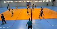 Bursa Yenişehir Belediyespor#039;dan sezona fırtına gibi başlangıç: İlk 3 maçta set vermeden yoluna devam ediyor
