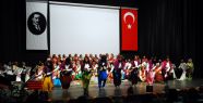 10. Yılda Muhteşem Konser!