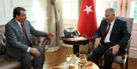 Başbakan Yıldırım Katar Çevre Bakanı'nı Kabul Etti!
