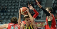 Fenerbahçe:88 - Lokomotiv Kuban:67