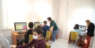 Nilüferli öğrencilere bilgisayar sınıfı