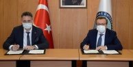 Üniversite-Sanayi işbirliğine Çilek Mobilya desteği