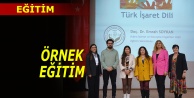 Eller Konuşuyor, Sesler Yükseliyor