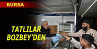Mustafa Bozbey'den Regaib Kandilinde tatlı ve lokma ikramı
