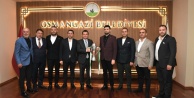 Kupa Erkan Aydın'ın Ellerinde