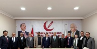Bursa'da Muhalefetten İş Birliği Sinyali: YRP, Gelecek ve DEVA İl Başkanları Bir Araya Geldi