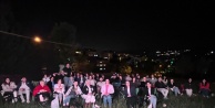 Bursa Rotaract Kulübü ve Serebral Palsi Vakfı (BUSPEV) İş Birliğiyle Farkındalık Etkinliği: Açık Hava Film Gösterimi Geliri Bağışlandı