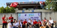 Mudanya'da 'Gel Tanış, Yuva Ol' Şenliği: Sahipsiz Canlar Yuvasına Kavuştu!