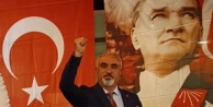 CHP İnegöl'de Siyasi Bilek Güreşi: Zemci Şahin 15 Oyla Güven Tazeledi
