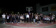 İnegöl'de 'Zaferden Kurtuluşa' Sokak Basketbolu Coşkusu
