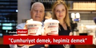 Bursa'da Cumhuriyet Coşkusu Başladı: Başkan Bozbey'den 'Cumhuriyet Demek' Temalı İkram