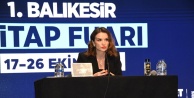 Gazeteci Canan Kaya'dan Dezenformasyon Uyarısı: 'Artık Hakikatin Kıtlığı Çağındayız'