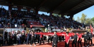 İnegöl'de 29 Ekim Cumhuriyet Bayramı Coşkusu Dorukta: İlçe Stadyumu Kırmızı Beyaza Büründü