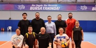 Nilüfer Belediyesi'nde Kurum İçi Dayanışma: Birimler Arası Voleybol Turnuvası Başladı