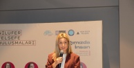 Nilüfer Felsefe Buluşmaları Başladı: Prof. Dr. Betül Çotuksöken'den 'Kadının İnsan Hakları' Vurgusu
