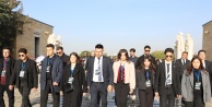 Cumhuriyetin Bekçileri Anıtkabir'de: Bursalı Gençlerden Ata'ya Vefa Ziyareti