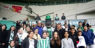 Osmangazi Belediyesi'nden Geleceğe Miras: Hiç Maç İzlememiş Çocuklar Bursaspor Coşkusunda!