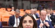 CHP'li Nurhayat Altaca Kayışoğlu'ndan TBMM'de Emekli Memur Maaşı Çıkışı: '22 Bin Lira Seyyanen Zam Şart!'