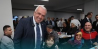 Nilüfer'de Dayanışma Sofraları: Başkan Şadi Özdemir İftarda Vatandaşlarla Buluştu!