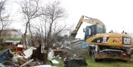Nilüfer'de Kaçak Yapıya Geçit Yok: Park ve Orman Alanındaki Barakalar Yıkıldı!