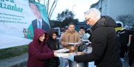 Osmangazi'de Ramazan Bereketi: Başkan Erkan Aydın Yenikent Sofrasında Hemşehrileriyle Buluştu!
